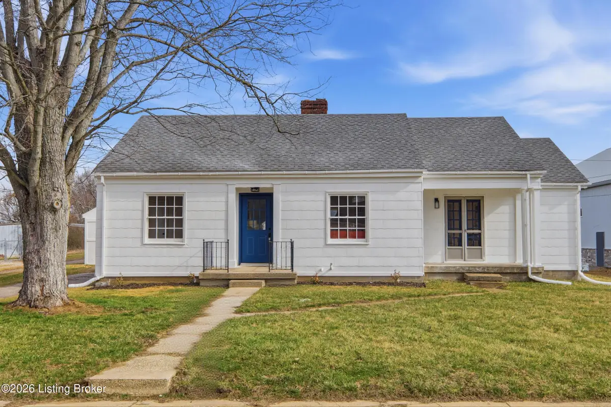 2750 Hillspring Rd, Pleasureville, KY 40057 - #1