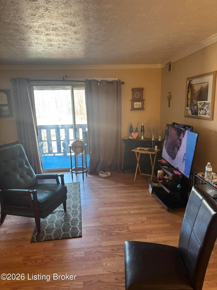 3508 Lodge Ln #322, Louisville, KY 40218 - #3