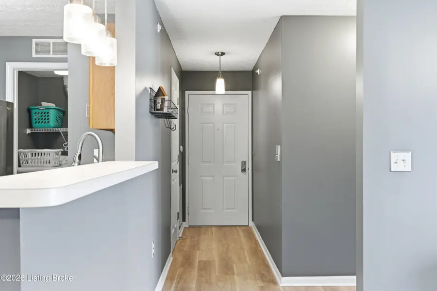 8506 Ambrosse Ln #208, Louisville, KY 40299 - #2