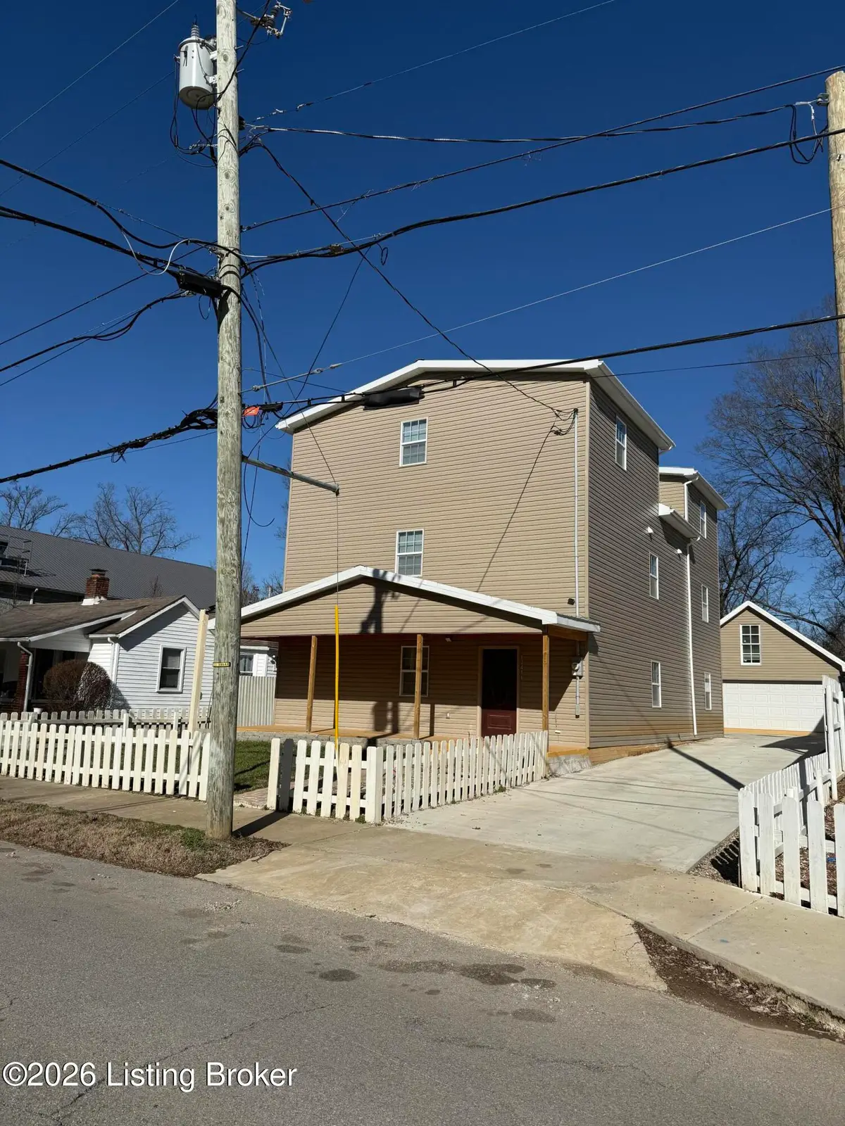 12411 Berrytown Rd, Louisville, KY 40223 - #1