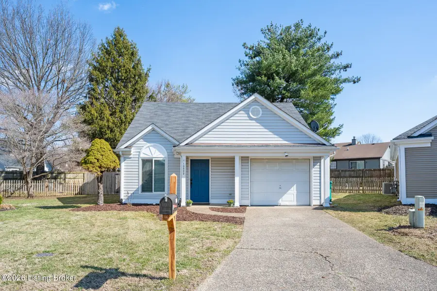 10502 Bay Pointe Ct, Louisville, KY 40241 - #2
