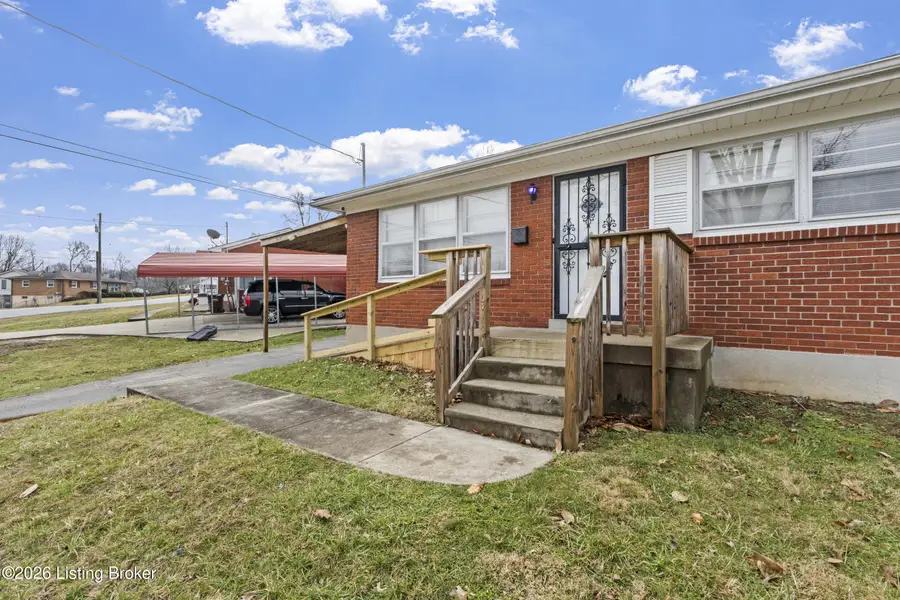 6908 Rock Hollow Dr, Louisville, KY 40219 - #3