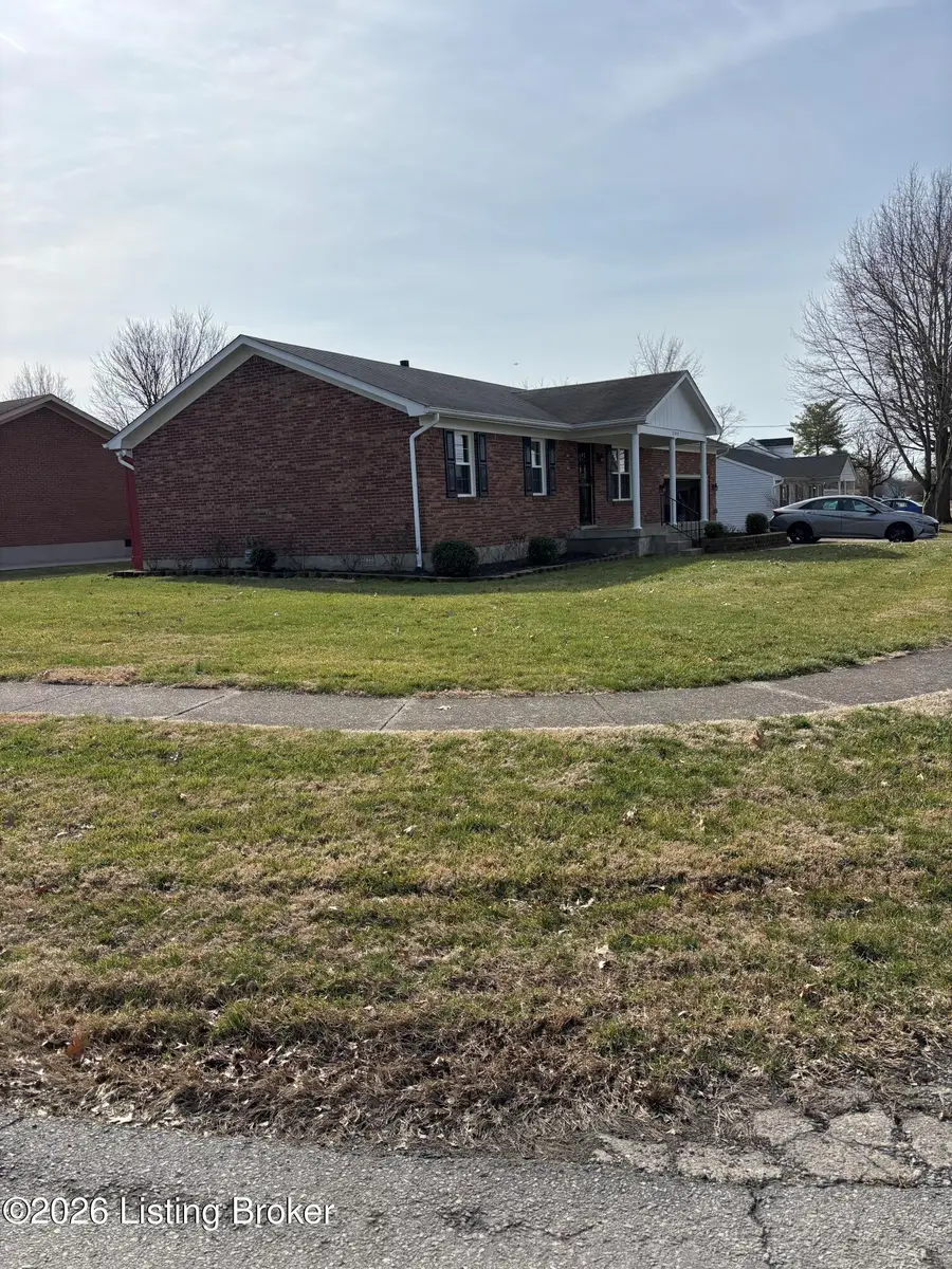 12313 Kingsley Dr, Louisville, KY 40229 - #3