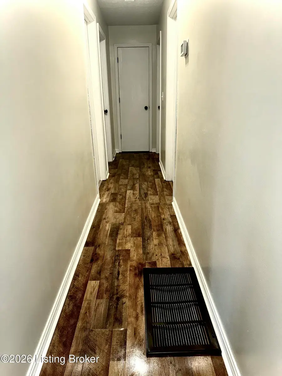 216 Hill St, Bardstown, KY 40004 - #3