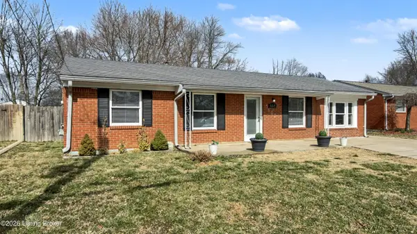 468 Crestwood Ln, Louisville, KY 40229