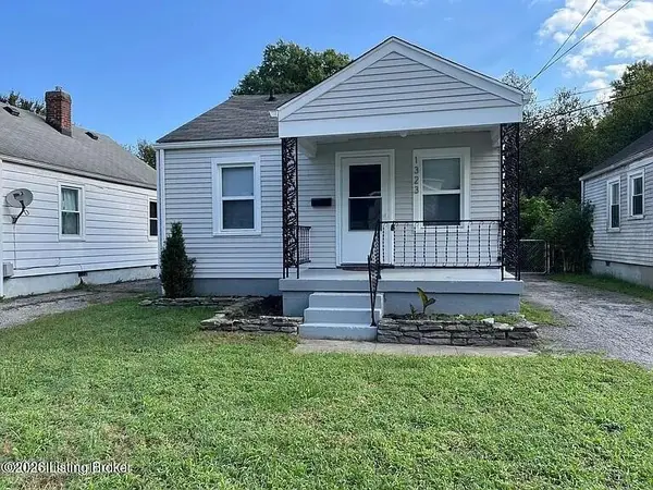 1323 Thornberry Ave, Louisville, KY 40215