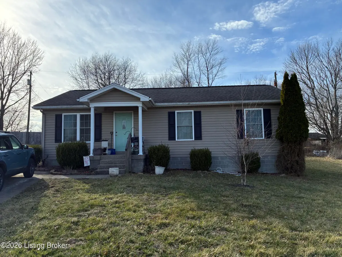 101 Lakeview Cir, Campbellsburg, KY 40011 - #1