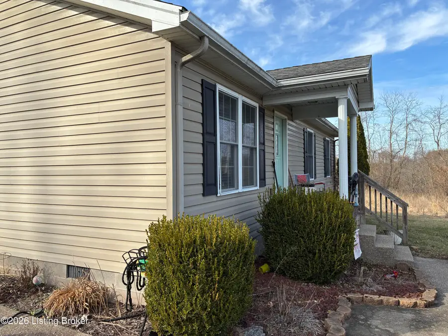 101 Lakeview Cir, Campbellsburg, KY 40011 - #3