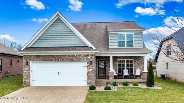 8818 Stara Way, Jeffersontown, KY 40299
