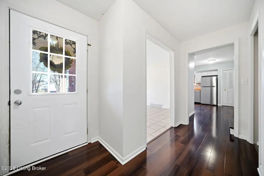 7905 Mary Sue Dr, Louisville, KY 40291 - #3