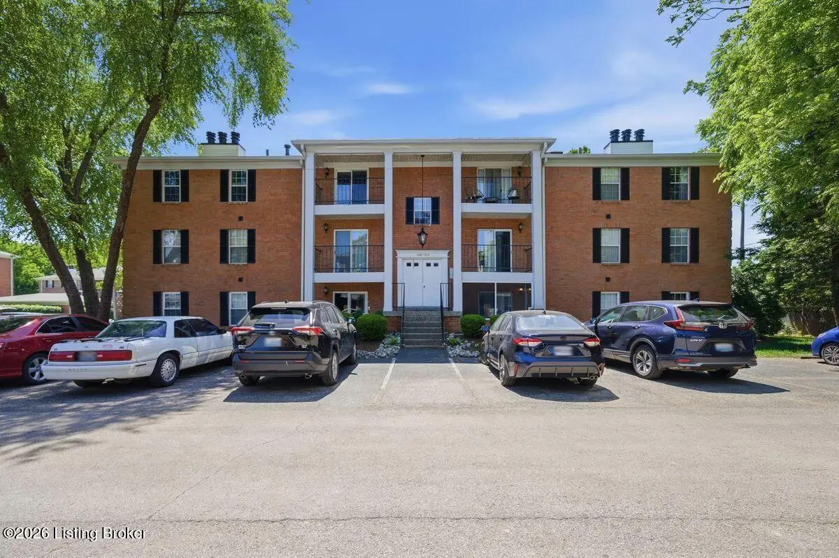 1011 Donard Park Ave, Louisville, KY 40218 - #1
