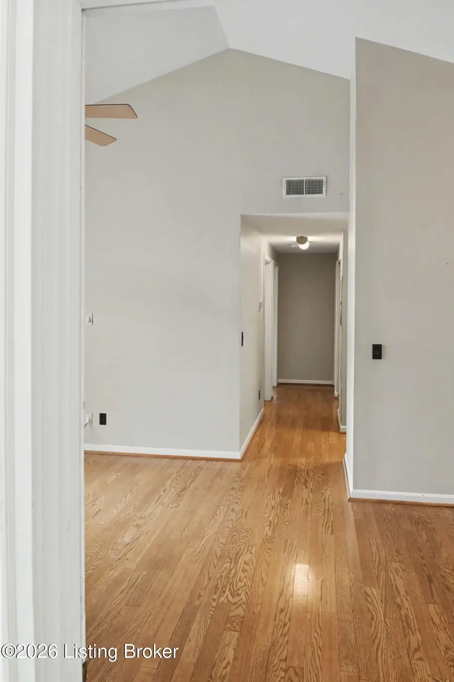 1110 Westlynne Pl #UNIT 5, Louisville, KY 40222 - #2