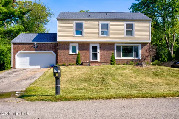 8201 Huntsman Trail, Louisville, KY 40291