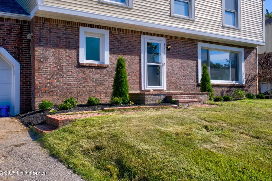 8201 Huntsman Trail, Louisville, KY 40291 - #2