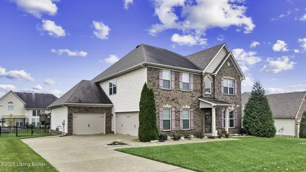 18107 Brightleaf Pl, Fisherville, KY 40023