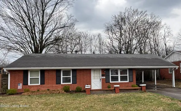 9913 Robsion Rd, Jeffersontown, KY 40299