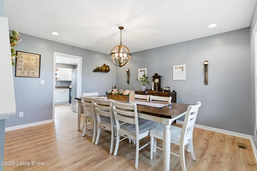 271 Stone Ridge Dr, Fisherville, KY 40023 - #3