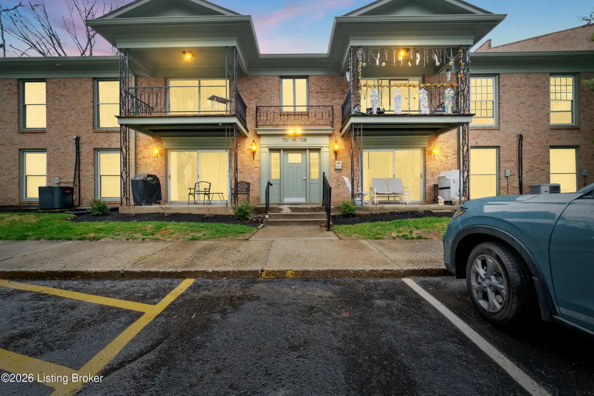 706 Highwood Dr, Louisville, KY 40206 - #1