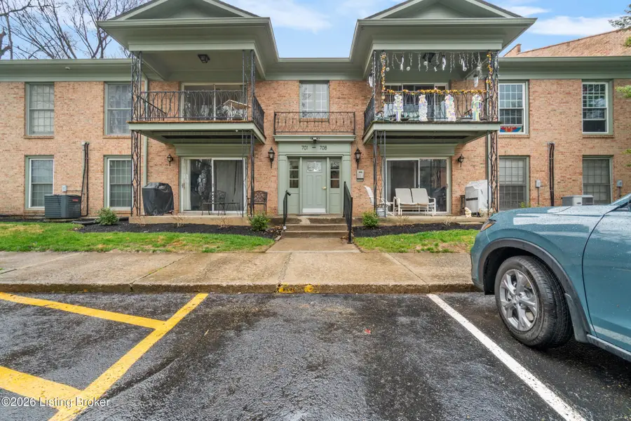 706 Highwood Dr, Louisville, KY 40206 - #2