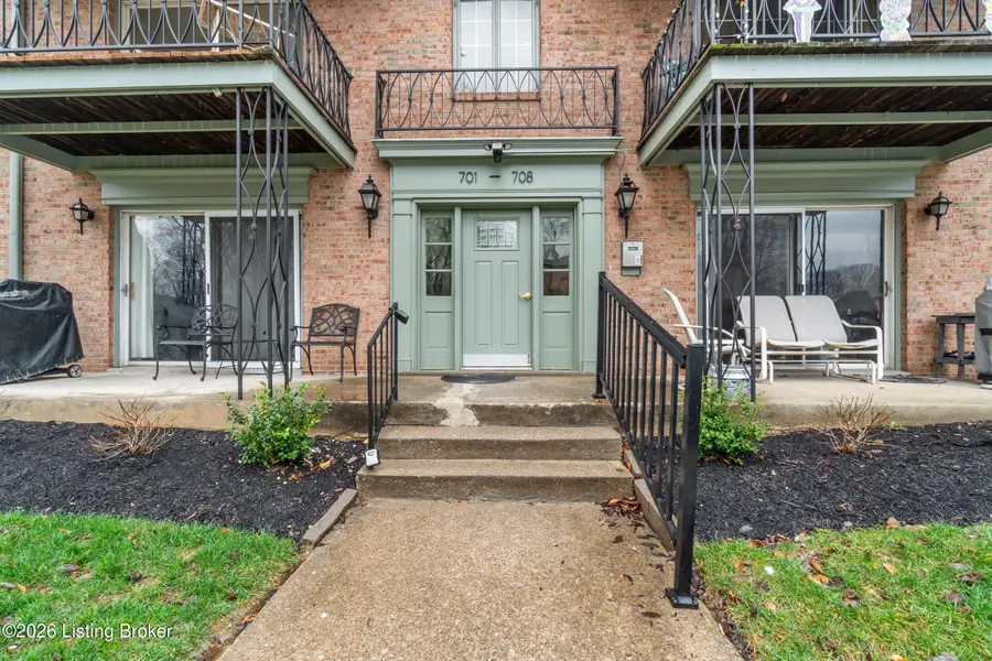 706 Highwood Dr, Louisville, KY 40206 - #3