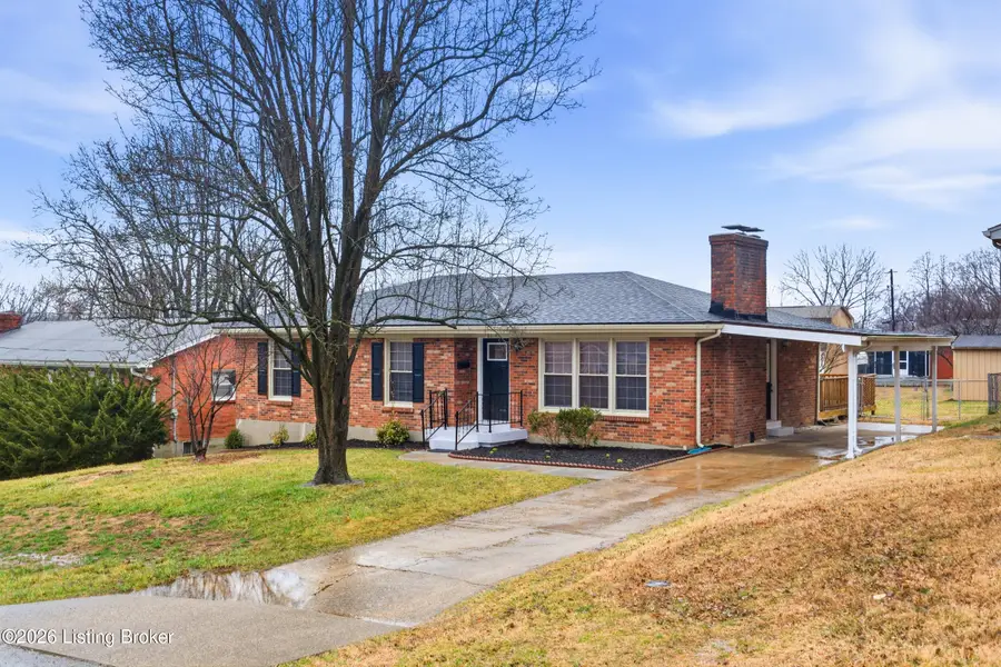 8314 St Armands Ct, Louisville, KY 40219 - #2