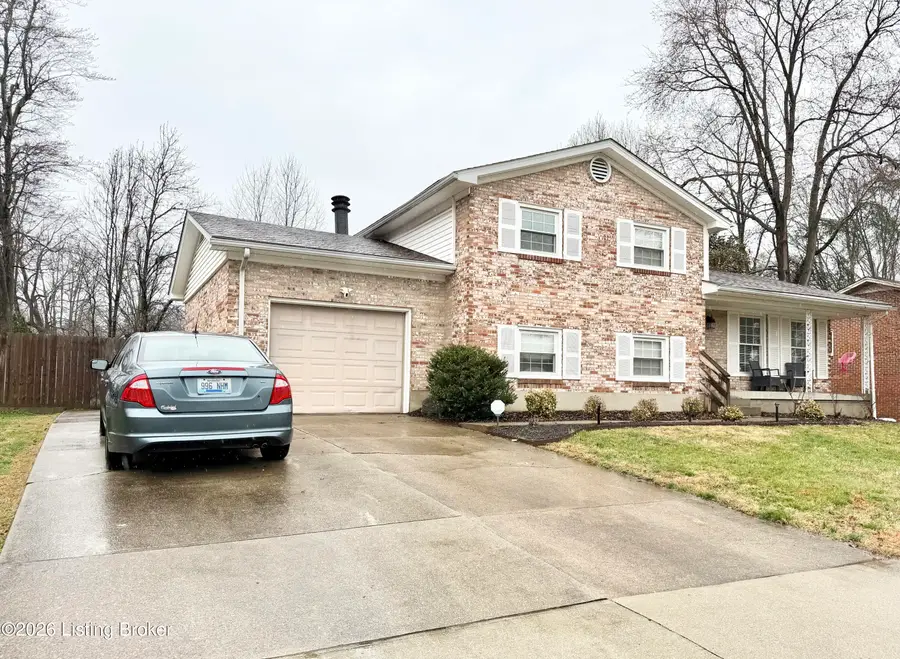 7402 Vincent Way, Louisville, KY 40214 - #2