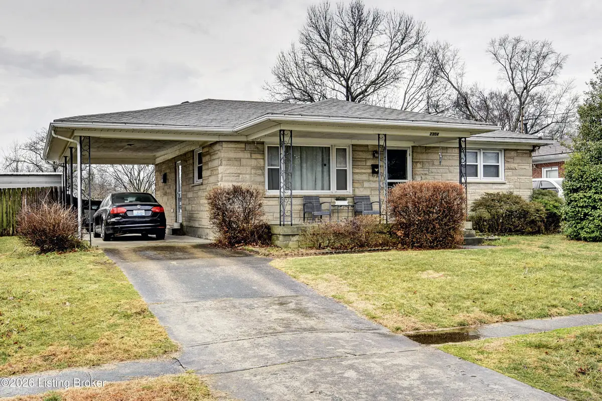 2304 Quinn Dr, Louisville, KY 40216 - #1
