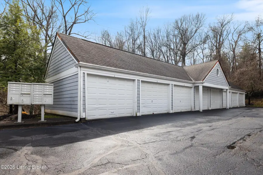 750 Zorn Ave #52, Louisville, KY 40206 - #2