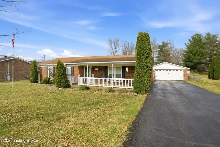 272 Minnie Ln, Shepherdsville, KY 40165 - #3