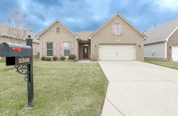 2308 Somersly Pl, Louisville, KY 40245