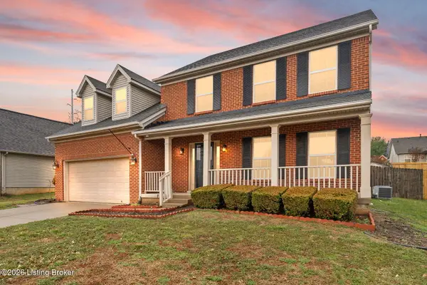 9607 Long Rifle Ln, Louisville, KY 40228