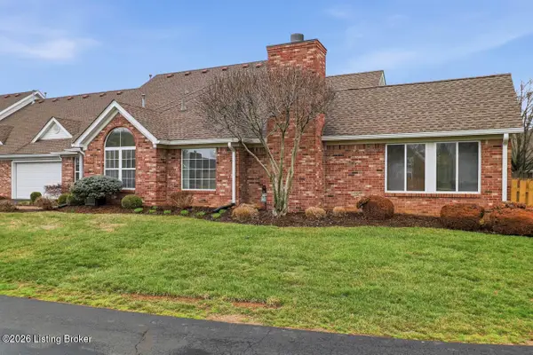 10207 Capron Ln, Louisville, KY 40241