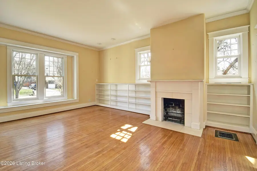 166 N Peterson Ave, Louisville, KY 40206 - #3