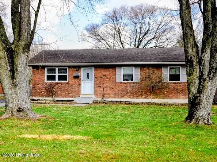 9515 Titan Dr, Louisville, KY 40229 - #2