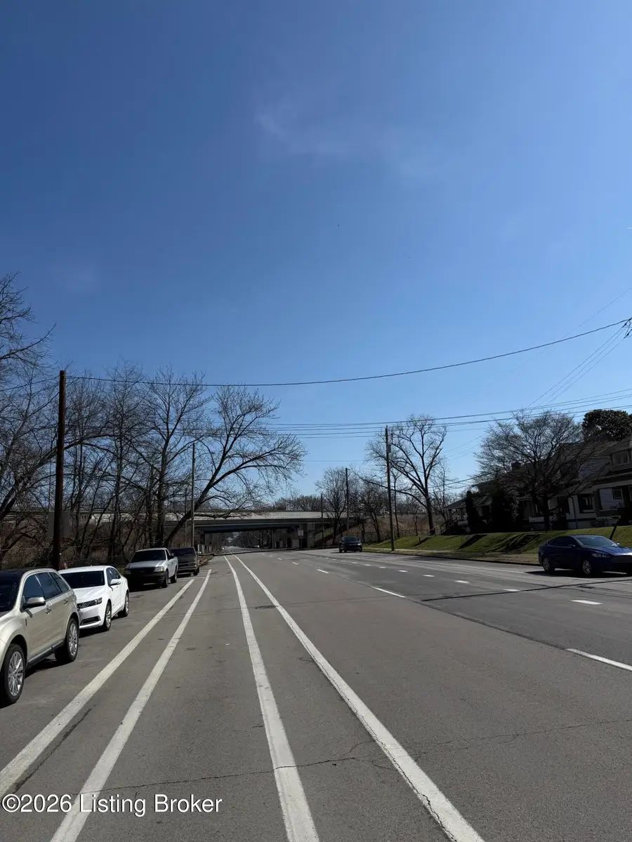 3819 Northwestern Pkwy, Louisville, KY 40212 - #3