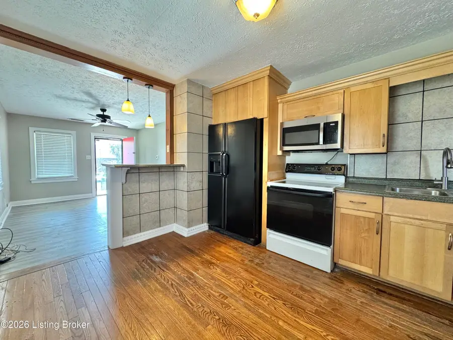 2760 Montana Ave, Louisville, KY 40208 - #3