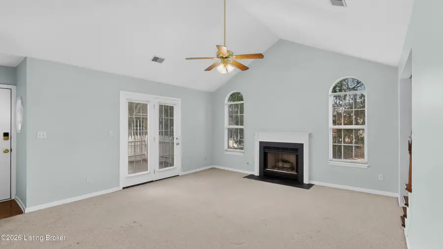 8301 Bellis Way, Lyndon, KY 40242 - #3