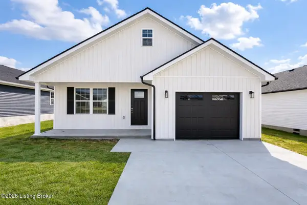 198 Charles Carr Dr, Harrodsburg, KY 40330