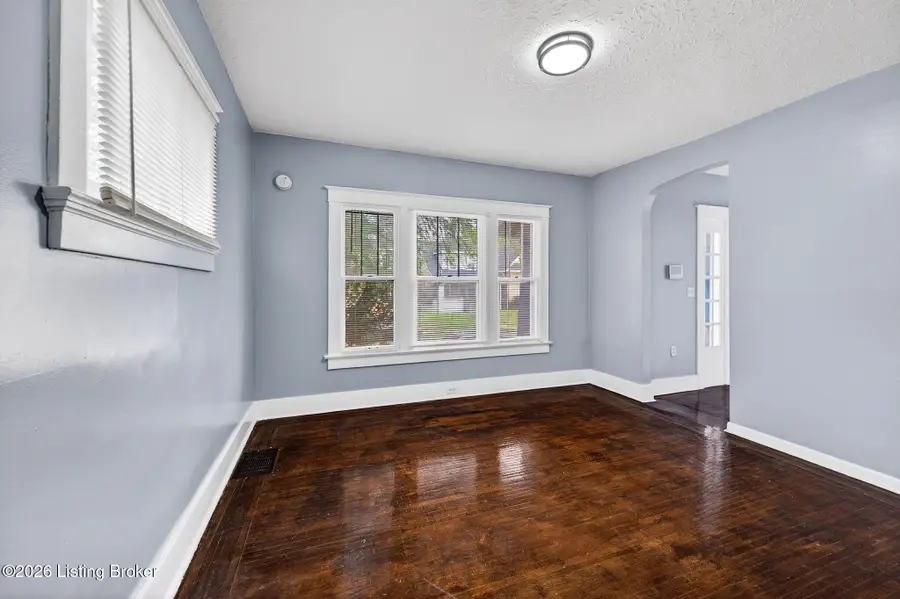 3914 River Park Dr, Louisville, KY 40211 - #3