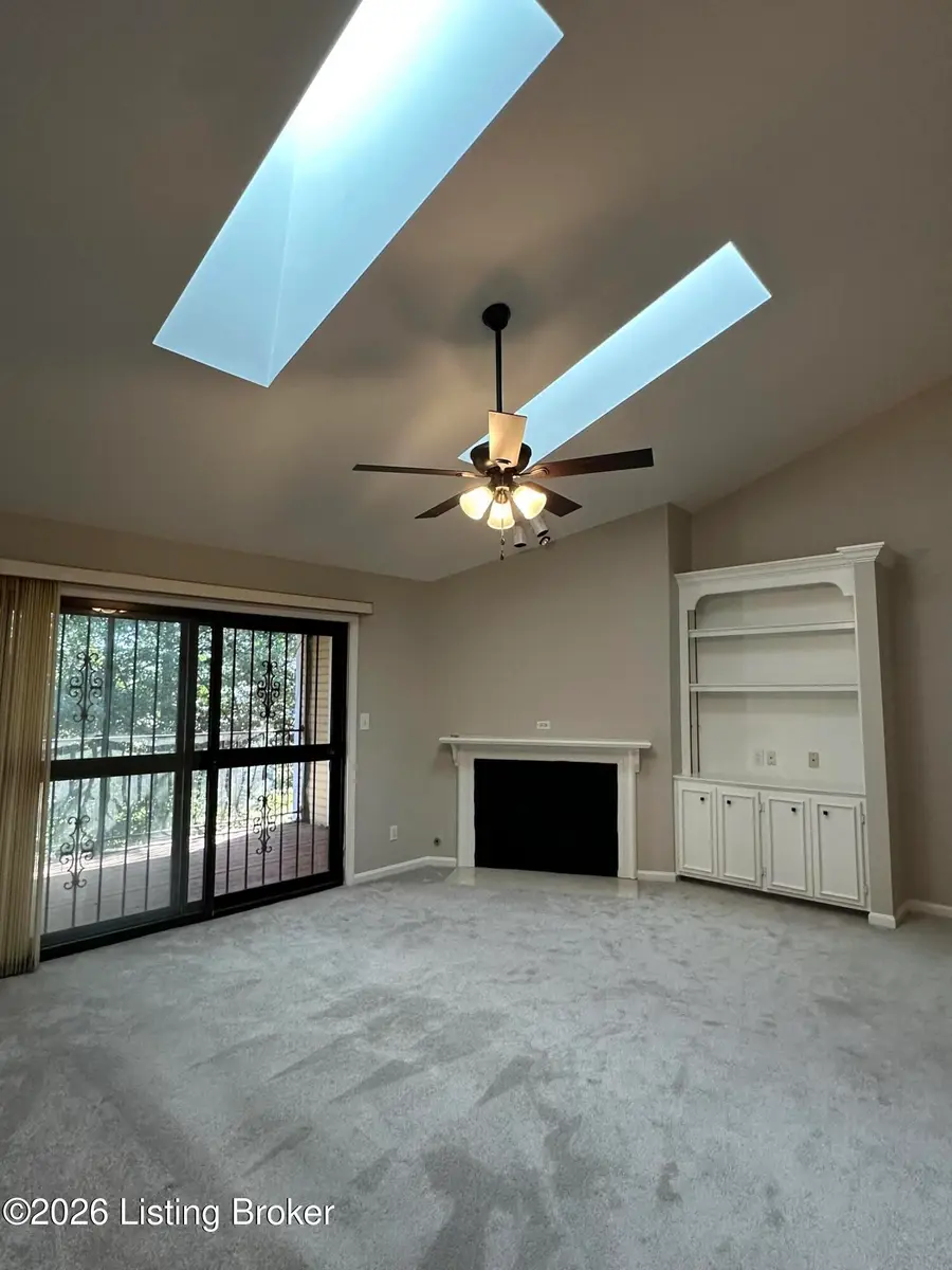 810 Washburn Ave #39, Louisville, KY 40222 - #2