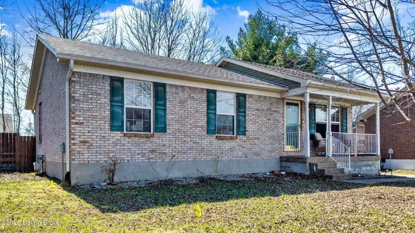 4012 Cedarway Ct, Louisville, KY 40229