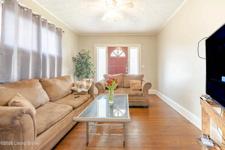 111 N 39th St, Louisville, KY 40212 - #2