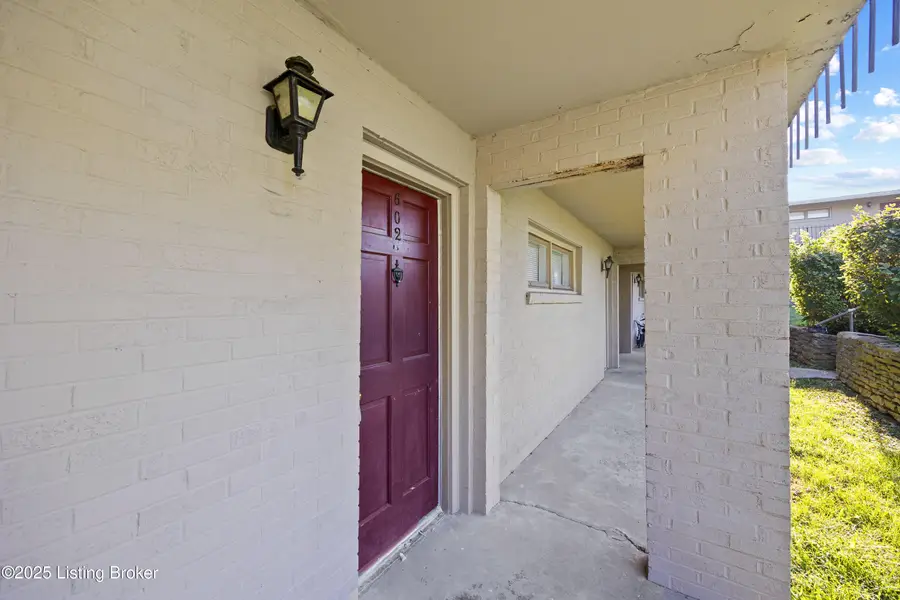 200 Thistlewood Ave #602, Frankfort, KY 40601 - #3