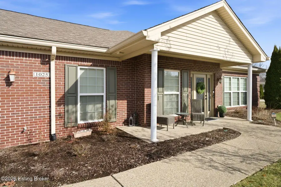 1025 Classic Way, Louisville, KY 40245 - #2