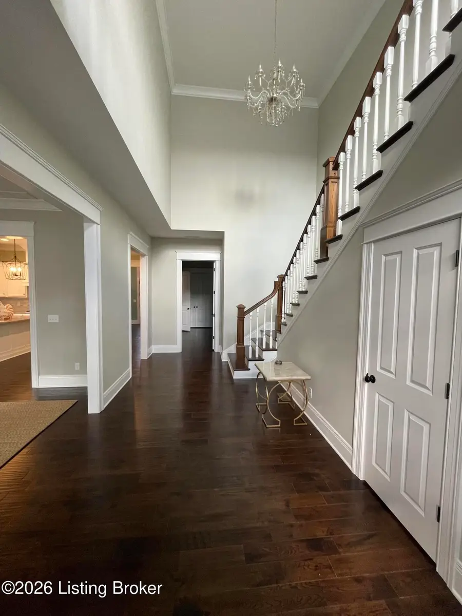 216 W Brashear Ave, Bardstown, KY 40004 - #2