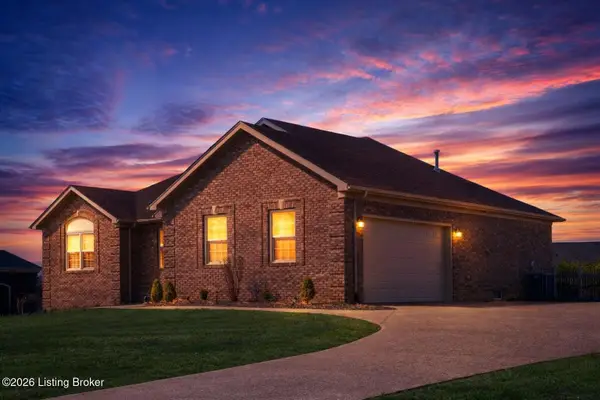 1275 Stringer Ln, Mt Washington, KY 40047