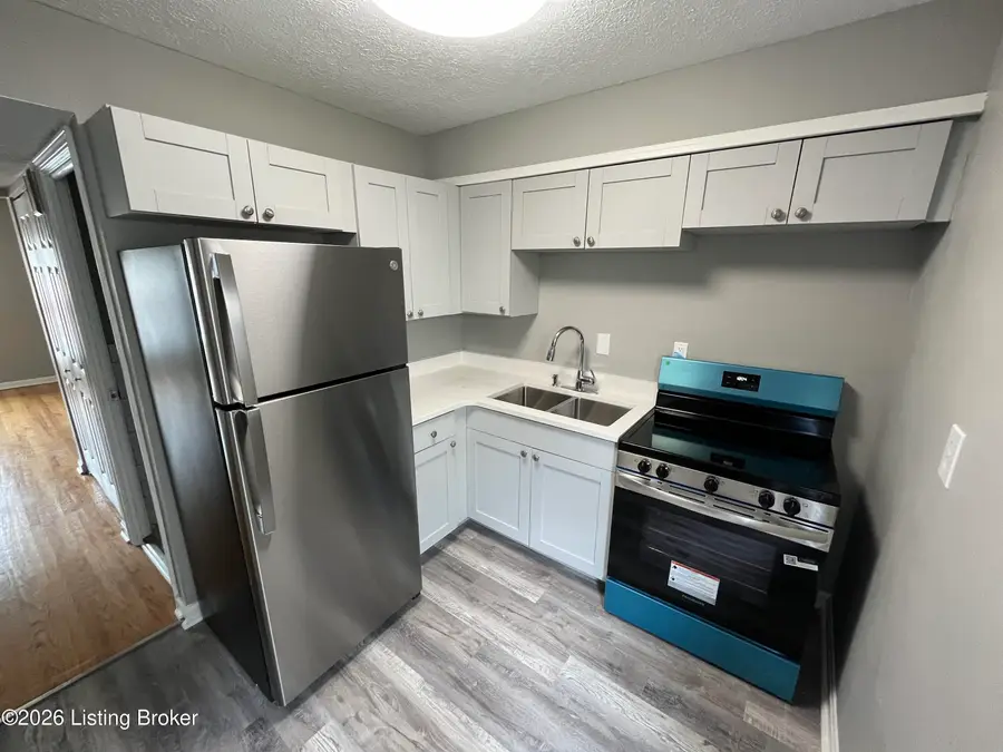 2505 Lindsay Ave, Louisville, KY 40206 - #3