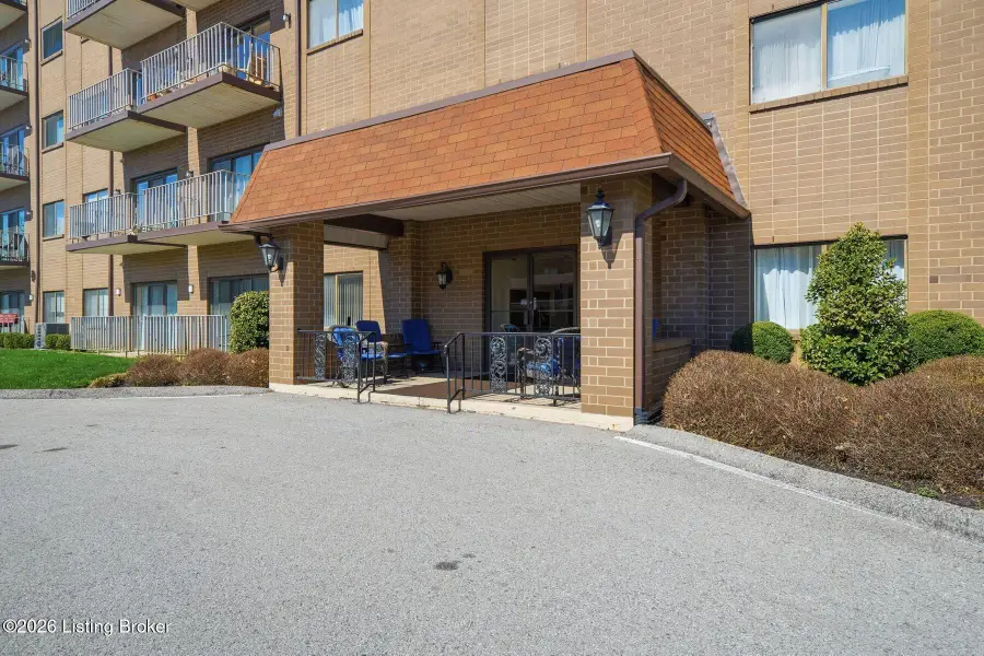 3030 Breckenridge Ln #118, Louisville, KY 40220 - #3