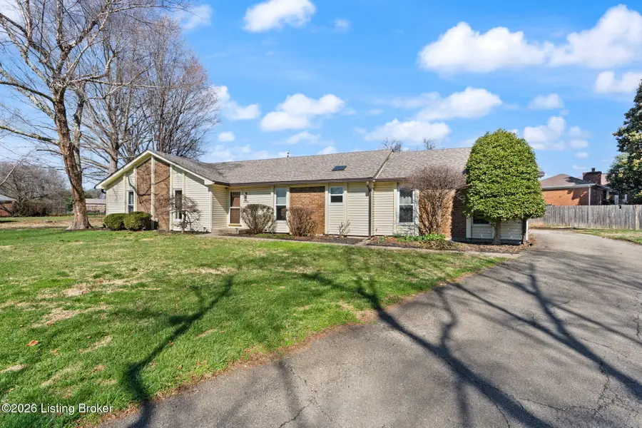 10700 Tall Tree Ct, Louisville, KY 40241 - #3