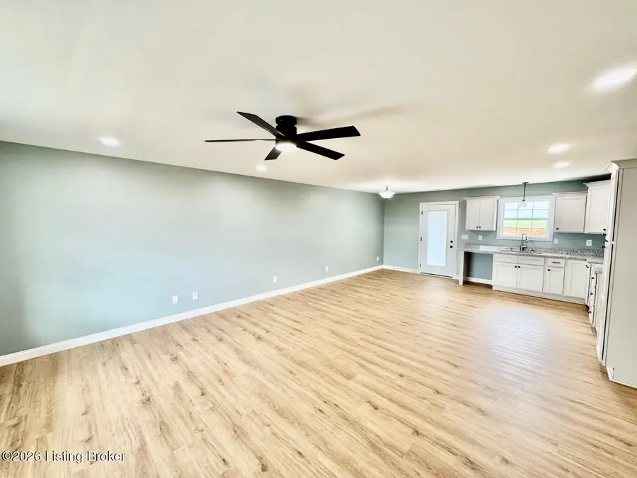 1498 Old Perryville Loop, Springfield, KY 40069 - #2